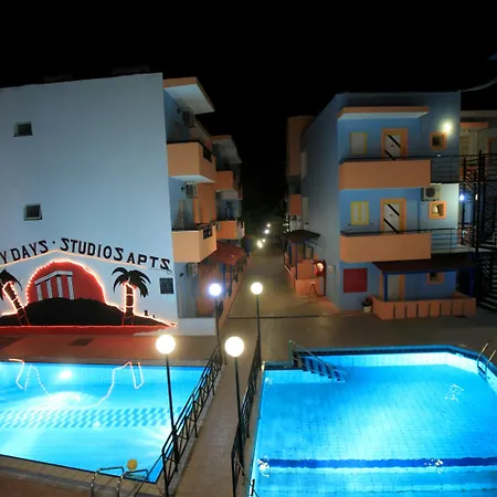 Happy Days Appart hôtel Malia