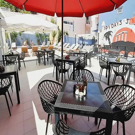 Lejlighedshotel Happy Days