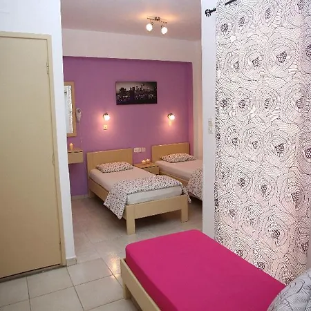 Happy Days Aparthotel